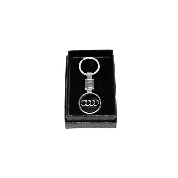 Breloc premium Audi 3d cu doua fete, cutie cadou Magrot 20170